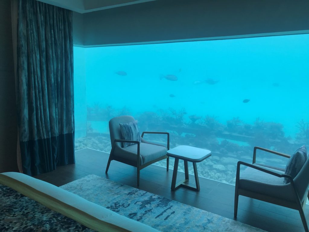 Pullman underwater villa - Ganders Travel